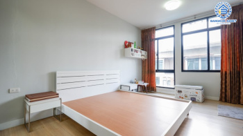 *****ทาวน์เฮ้าส์มือสอง ม.ซิกเนเจอร์ วิภาวดี60 บนเนื้อที่ 19.4 ตร.ว. ฟังก์ชัน 3 ห้องนอน 3 ห้องน้ำ 2 ที่จอดรถ ที่สุดของทำเลคุณภาพเชื่อมต่อถนนแจ้งวัฒนะ, ถนนพหลโยธิน ใกล้รถไฟฟ้าสายสีแดง "สถานีหลักสี่" และทางด่วน "อุดรรัถยา"